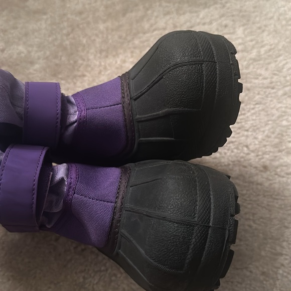 Columbia girls waterproof powderbug snow boots size 3 - Picture 5 of 8